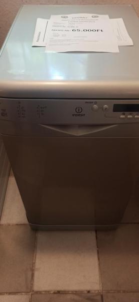 Indesit DSG 573 F6581