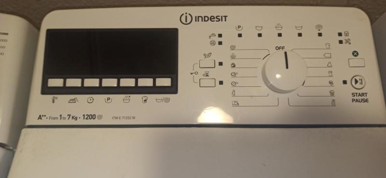 Indesit ITW E71252W F7019