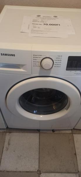 Samsung WF70F5EOW4W F6982